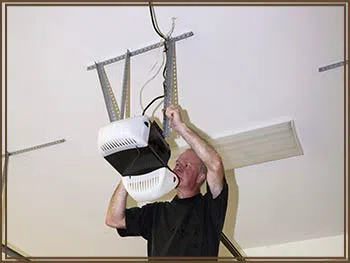 SOS Garage Doors Chicago, IL 773-433-8957 - openers-cont-gr-02m